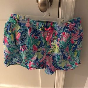 Lilly Pulitzer Run Around Shorts in Mermaid Cove